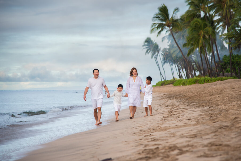 Family-Portraits-Photography-Maui-couples